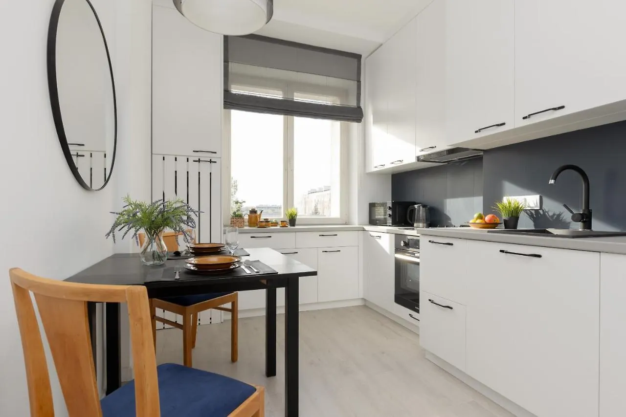 Beautiful Grochowska Studio With Balcony By Noclegi Renters Warschau
